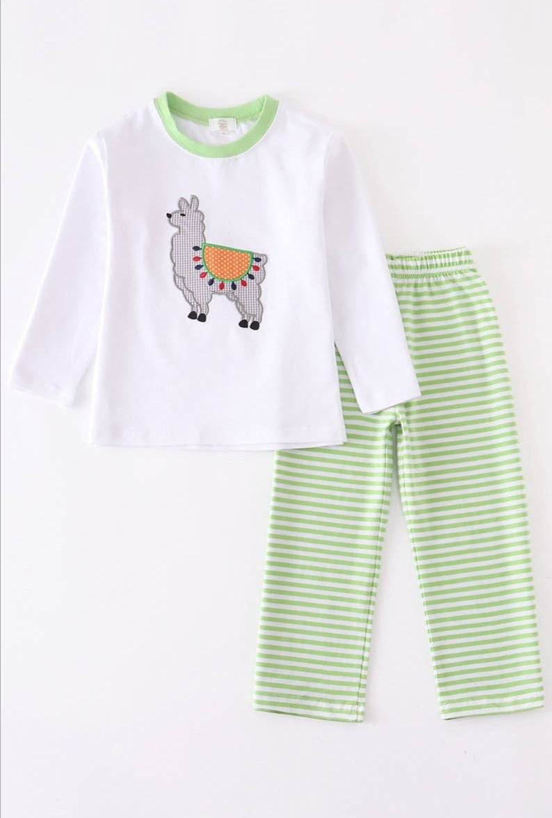 Green llama applique pants set size 5